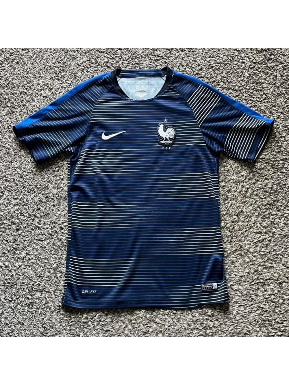 Nike Men's Blue France 2014 World Cup Jersey Small Soccer Sporty Athletic Gym